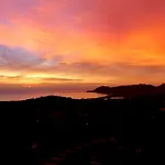 Comino Alto E Gospodarstwo wiejskie Siniscola