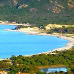 Comino Alto E Gospodarstwo wiejskie Siniscola