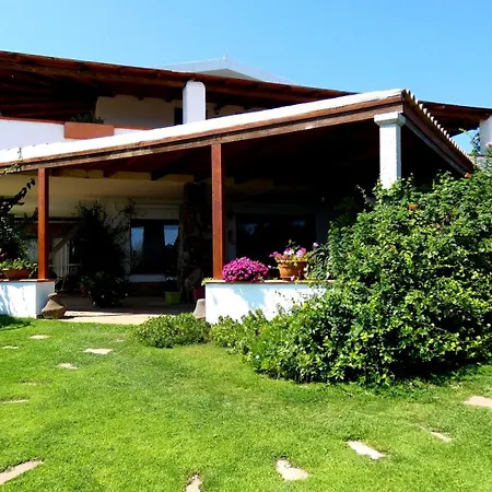 Comino Alto E Hétvégi ház