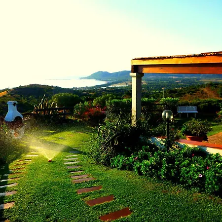 Comino Alto E Country house *